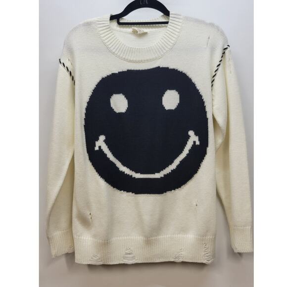 143 Story Distressed Smiley Face Sweater Small - Picture 7 of 7